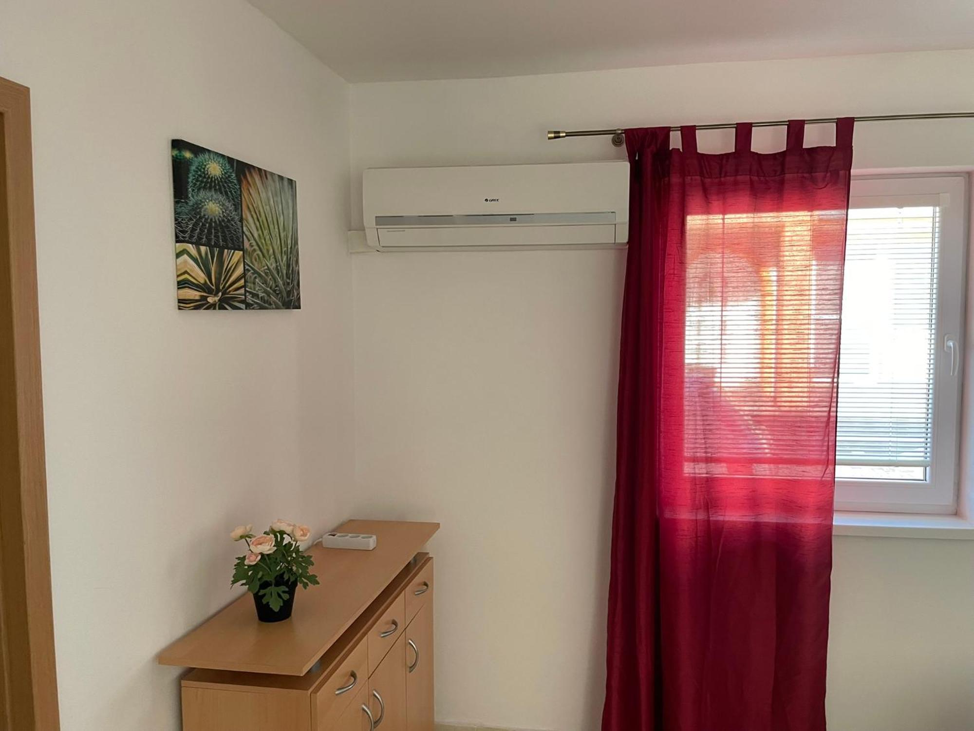 Apartman Marta Banka Екстериор снимка