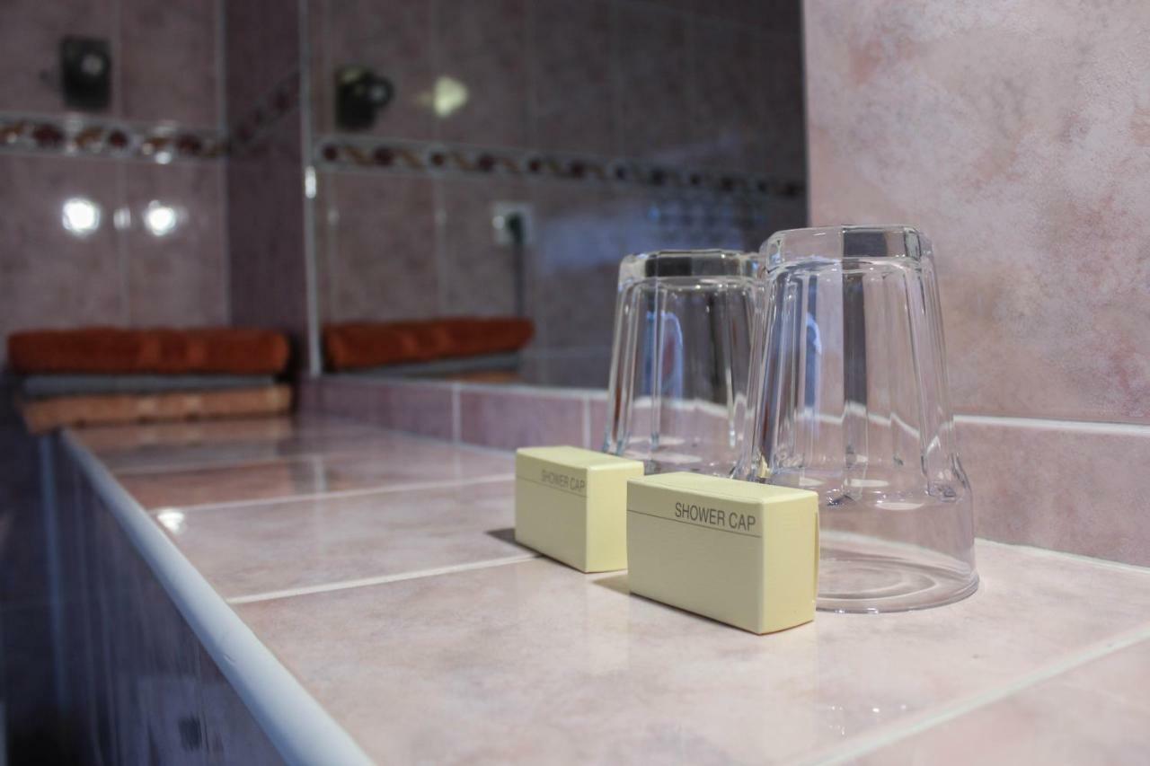 Apartman Marta Banka Екстериор снимка